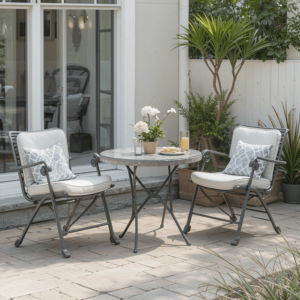 Budget-Patio-Ideas-with-Portable-Furniture.