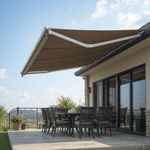 Innovative-Outdoor-Patio-Roof-Ideas-with-Retractable-Awnings